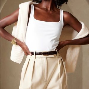 NWT SQUARE NECK TANK WHITE MEDIUM